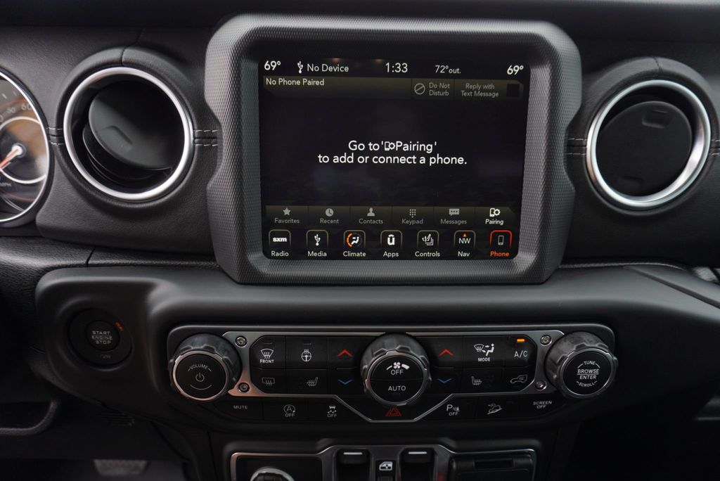 2019 Jeep Wrangler Unlimited SAHARA - 22915818 - 37
