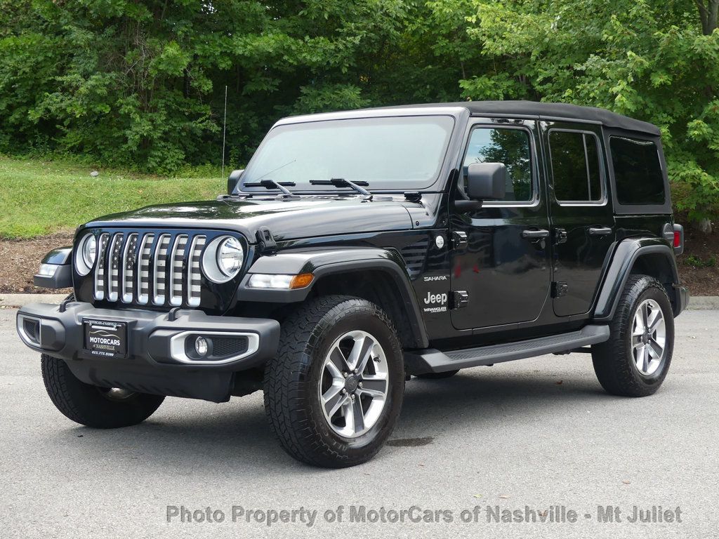 2019 Jeep Wrangler Unlimited Sahara photo 2