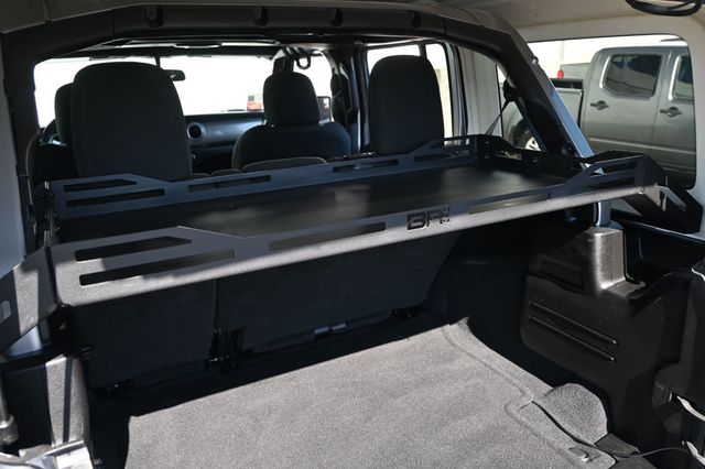 2019 Jeep Wrangler Unlimited Sahara 4x4 - 22934325 - 24