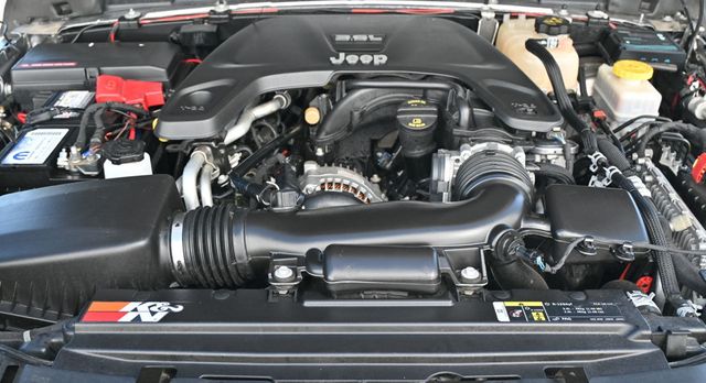 2019 Jeep Wrangler Unlimited Sahara 4x4 - 22934325 - 25