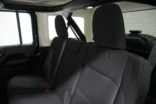 2019 Jeep Wrangler Unlimited Sahara 4x4 - 22914286 - 11