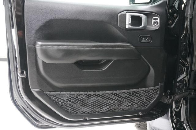 2019 Jeep Wrangler Unlimited Sahara 4x4 - 22914286 - 13