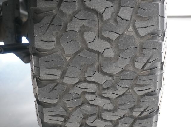 2019 Jeep Wrangler Unlimited Sahara 4x4 - 22914286 - 32