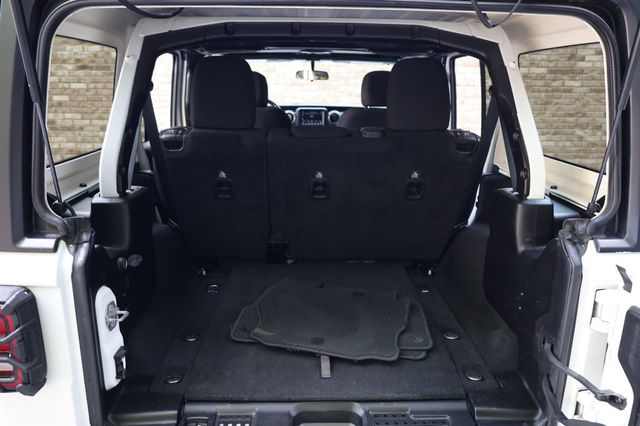 2019 Jeep Wrangler Unlimited Sahara 4x4 - 22924085 - 17