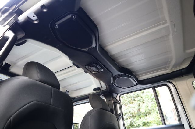 2019 Jeep Wrangler Unlimited Sahara 4x4 - 22924085 - 18