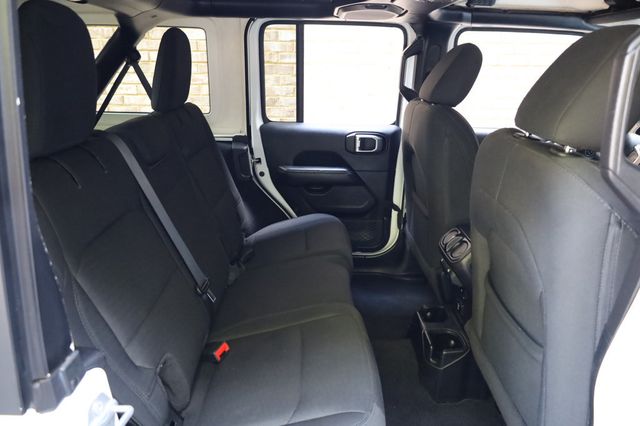 2019 Jeep Wrangler Unlimited Sahara 4x4 - 22924085 - 25