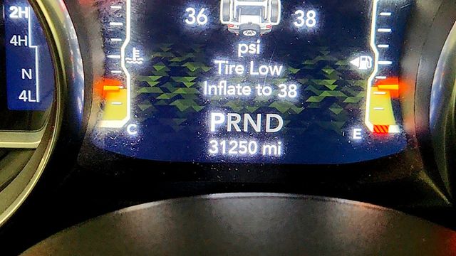 2019 Jeep Wrangler Unlimited Sahara 4x4 - 23034754 - 15