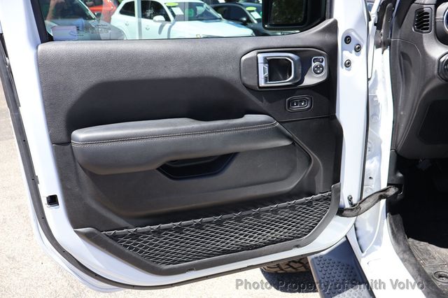 2019 Jeep Wrangler Unlimited Sahara 4x4 - 23043713 - 10