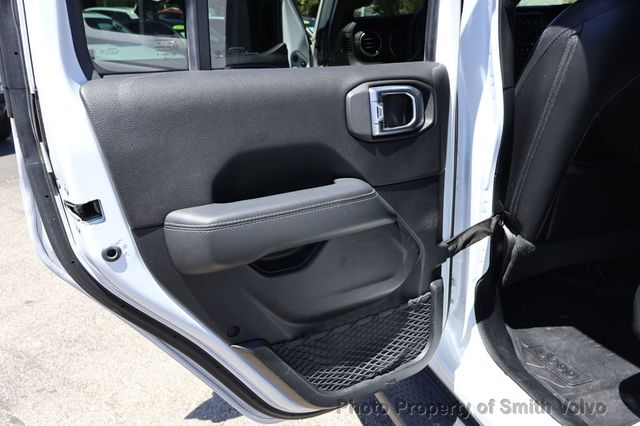 2019 Jeep Wrangler Unlimited Sahara 4x4 - 23043713 - 12