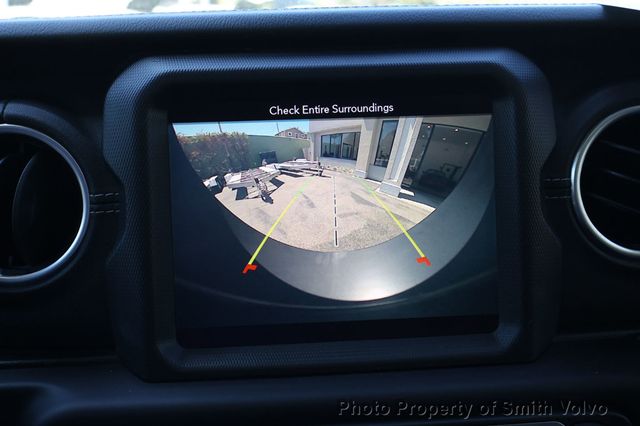 2019 Jeep Wrangler Unlimited Sahara 4x4 - 23043713 - 23