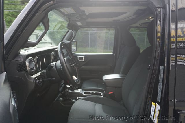 2019 Jeep Wrangler Unlimited Sahara 4x4 - 23089267 - 10