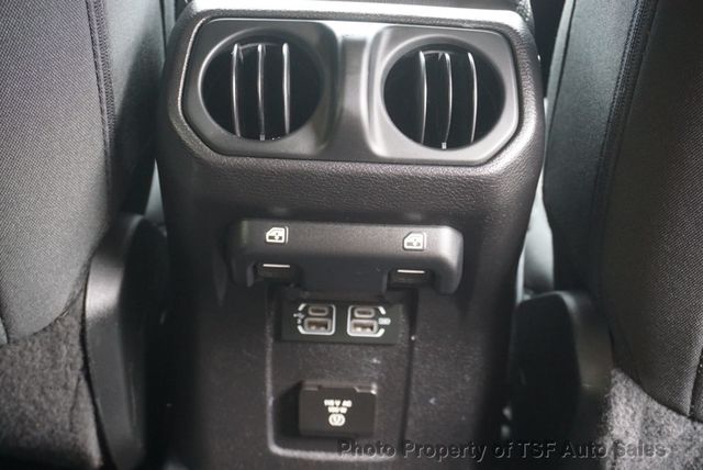 2019 Jeep Wrangler Unlimited Sahara 4x4 - 23089267 - 21
