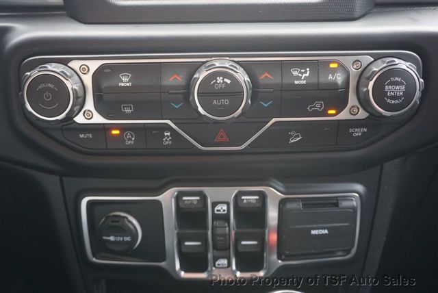2019 Jeep Wrangler Unlimited Sahara 4x4 - 23089267 - 22