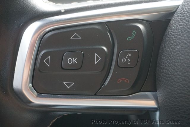 2019 Jeep Wrangler Unlimited Sahara 4x4 - 23089267 - 24
