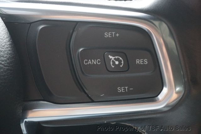 2019 Jeep Wrangler Unlimited Sahara 4x4 - 23089267 - 25