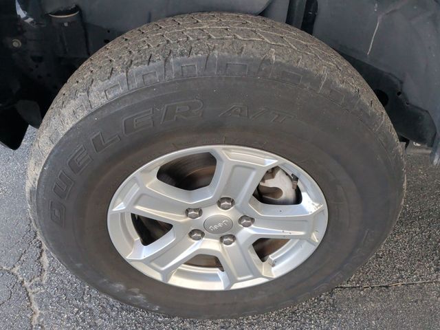 2019 Jeep Wrangler Unlimited SPORT - 23068575 - 9