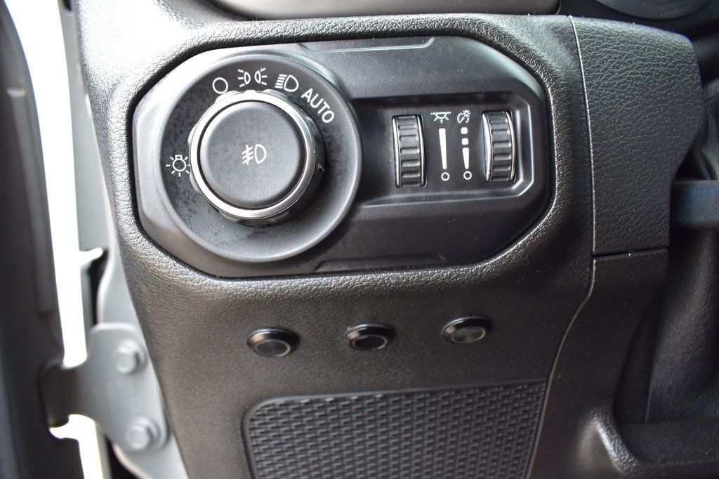 2019 Jeep Wrangler Unlimited Sport S 4x4 - 23055411 - 39