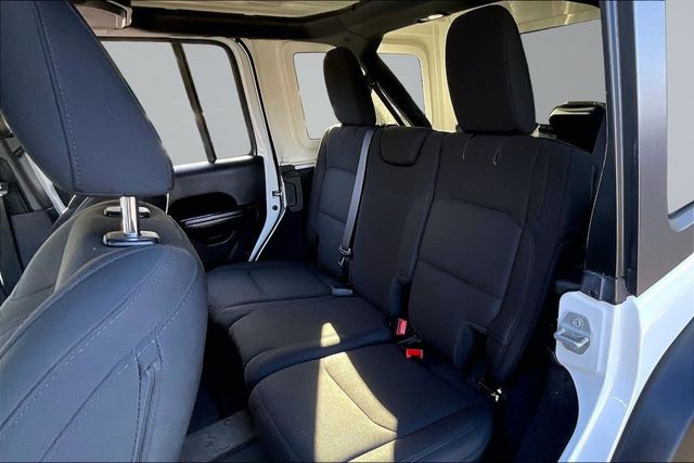 2019 Jeep Wrangler Unlimited Sport S 4x4 - 23010125 - 17