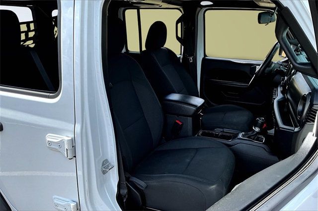 2019 Jeep Wrangler Unlimited Sport S 4x4 - 22902858 - 12