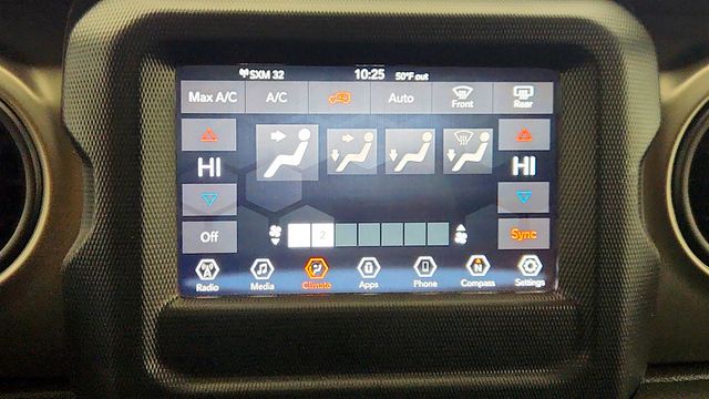 2019 Jeep Wrangler Unlimited Sport S 4x4 - 22965176 - 17