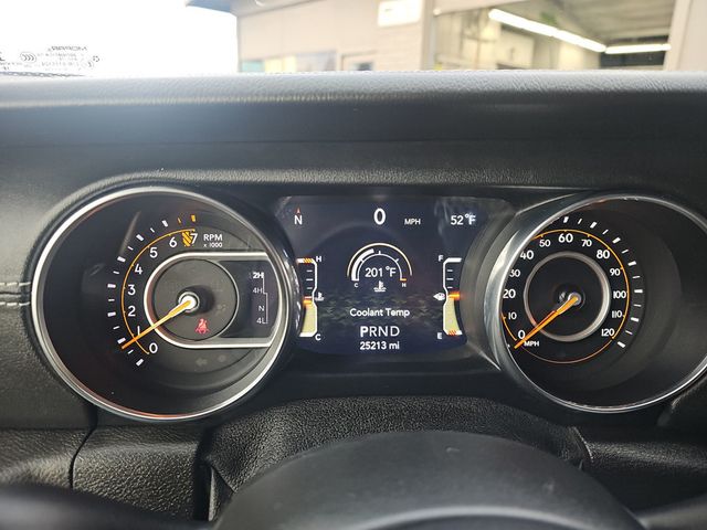 2019 Jeep Wrangler Unlimited Unlimited Sahara - 22987963 - 15