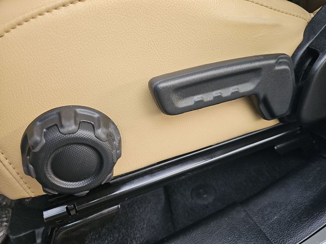 2019 Jeep Wrangler Unlimited Unlimited Sahara - 22987963 - 17