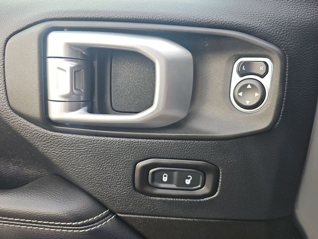 2019 Jeep Wrangler Unlimited Unlimited Sahara - 22987963 - 19