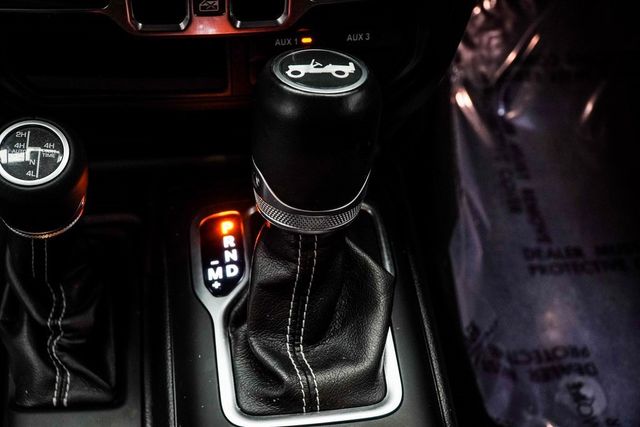 2019 Jeep Wrangler Unlimited Unlimited Sahara - 22963517 - 17