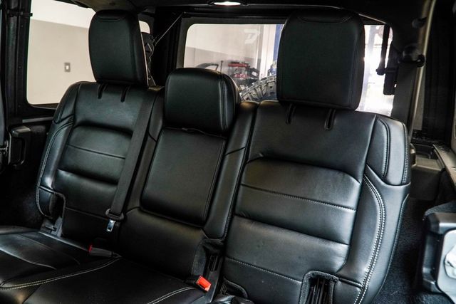 2019 Jeep Wrangler Unlimited Unlimited Sahara - 22963517 - 35