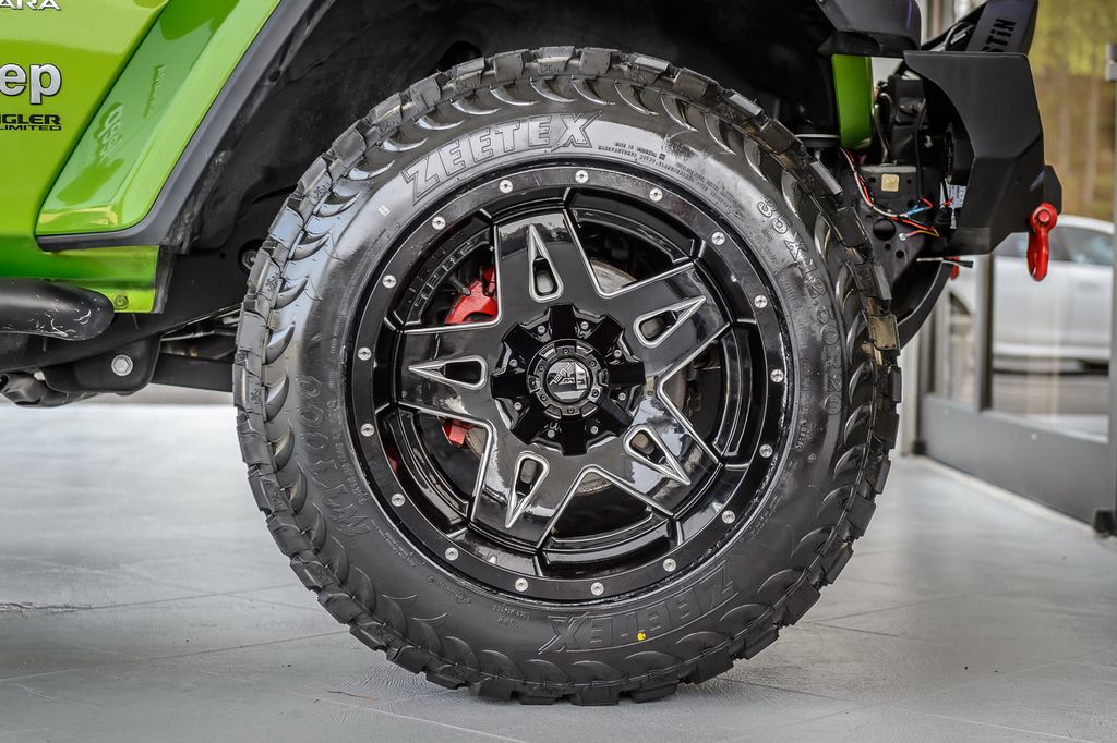 2019 Jeep Wrangler Unlimited WRANGLER UNLIMITED WHEELS BUMPERS BEAUTIFUL MUST SEE - 23055422 - 13