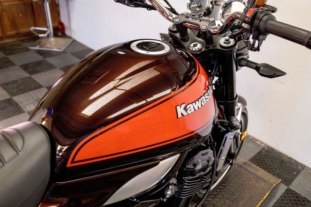 2019 KAWASAKI ZR900RS 1-OWNER FUN TO RIDE! - 23004182 - 13