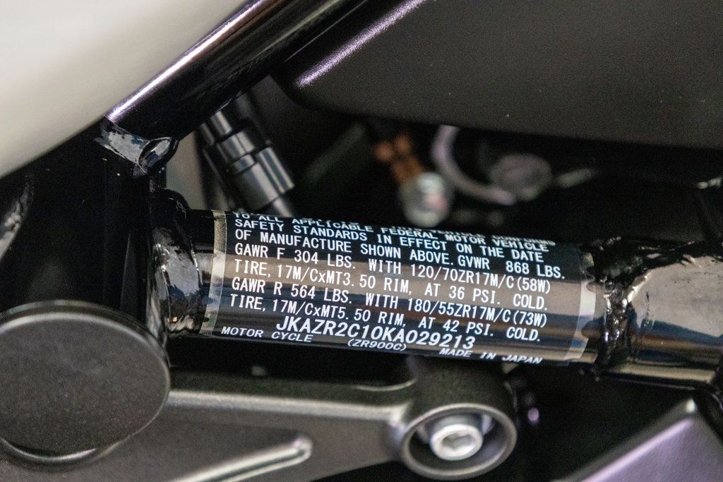 2019 KAWASAKI ZR900RS 1-OWNER FUN TO RIDE! - 23004182 - 25