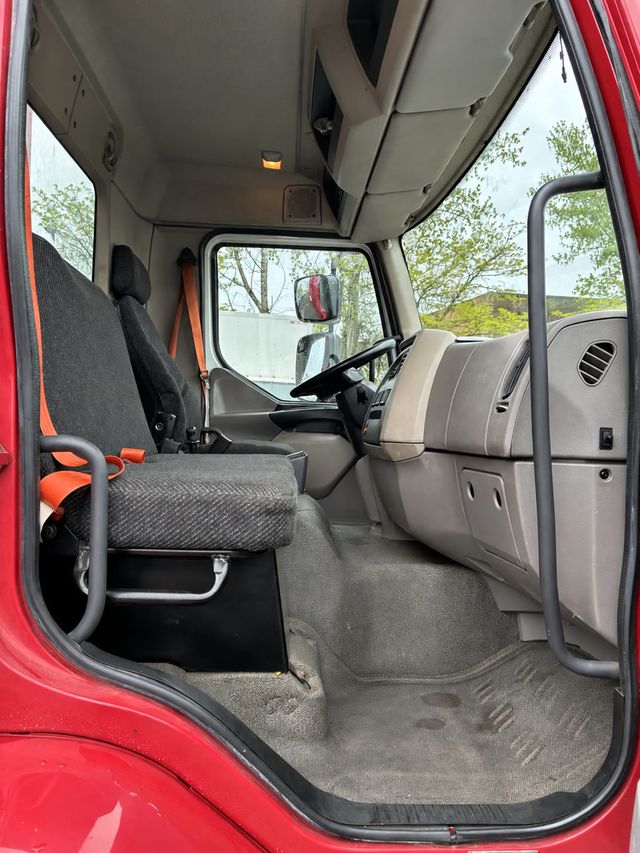2019 Kenworth K270 w 26ft Dry Freight Moving Box Truck Lift Gate Side Door - 23091803 - 6