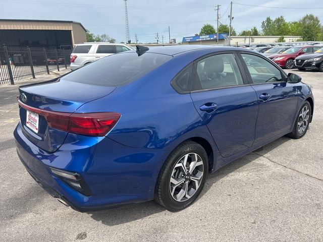 2019 Kia Forte FE - 23009799 - 3