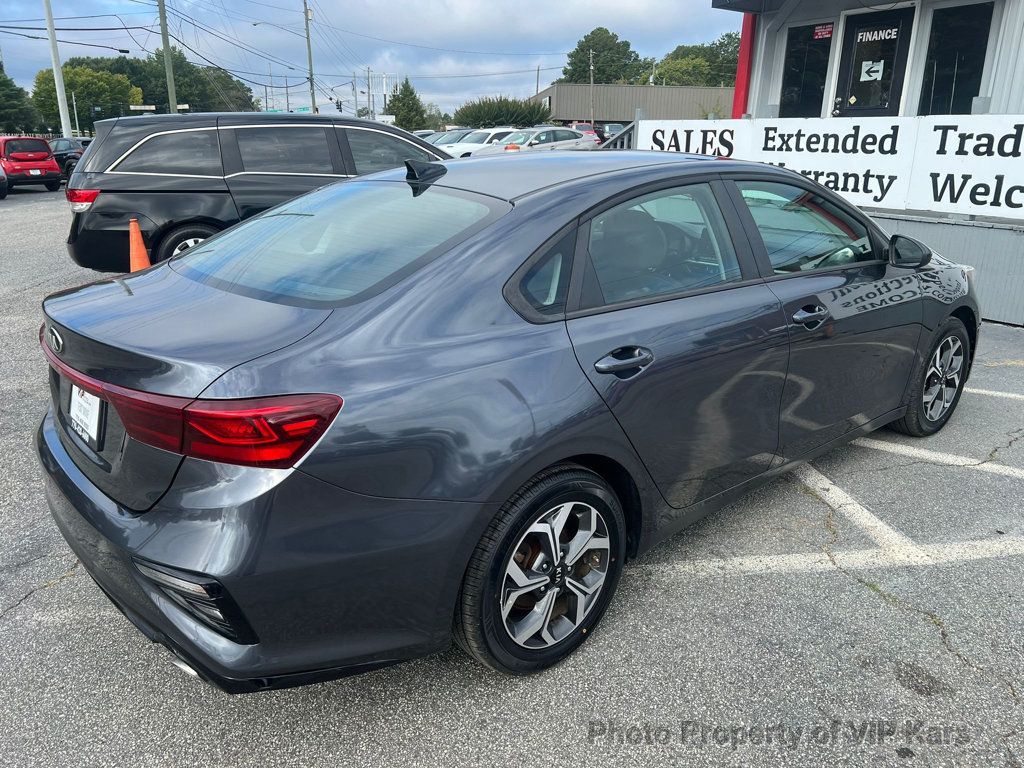 2019 Kia Forte FE IVT - 22922714 - 3