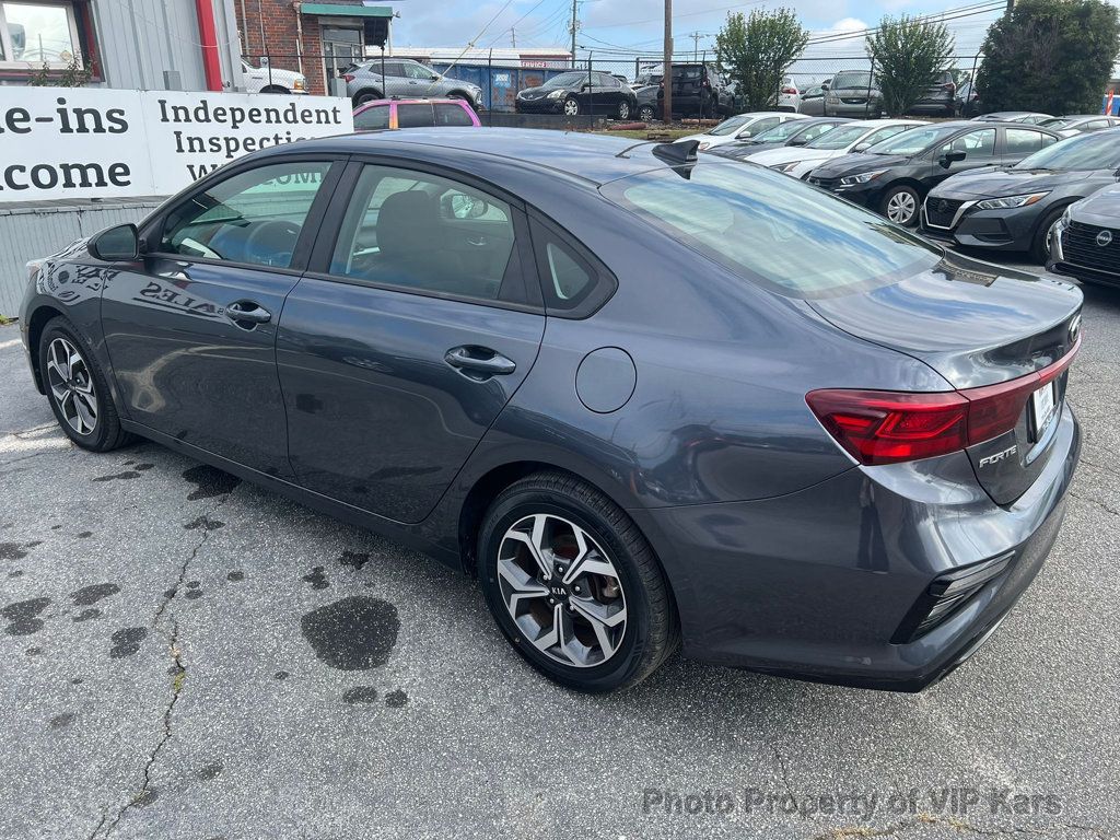 2019 Kia Forte FE IVT - 22922714 - 5