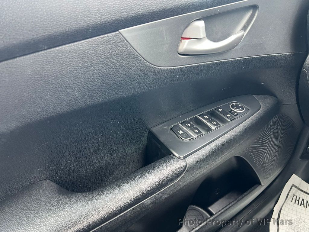 2019 Kia Forte FE IVT - 22922714 - 8