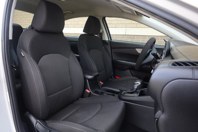 2019 Kia Forte LXS - 23047824 - 23
