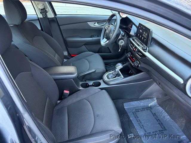 2019 Kia Forte LXS IVT - 22960181 - 8