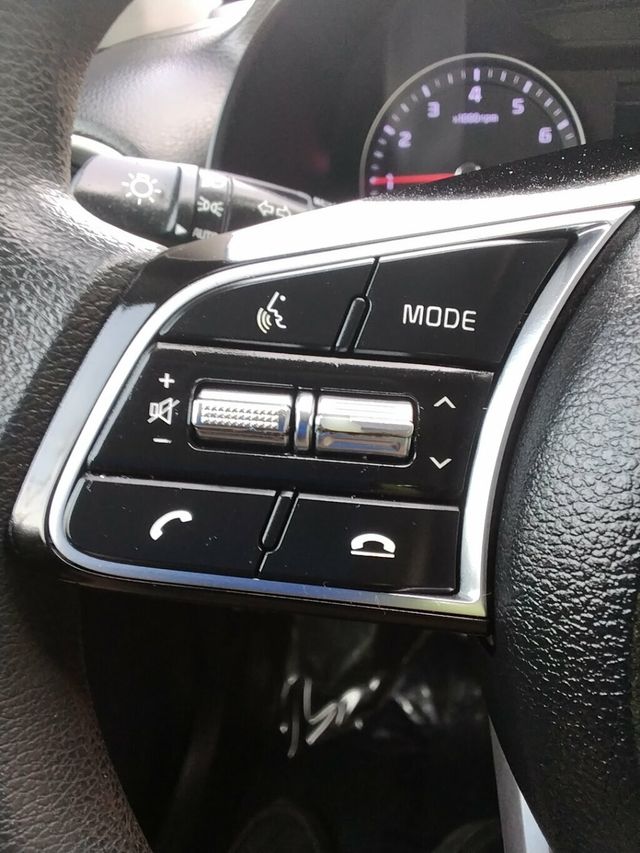 2019 Kia Forte LXS IVT - 22951295 - 12