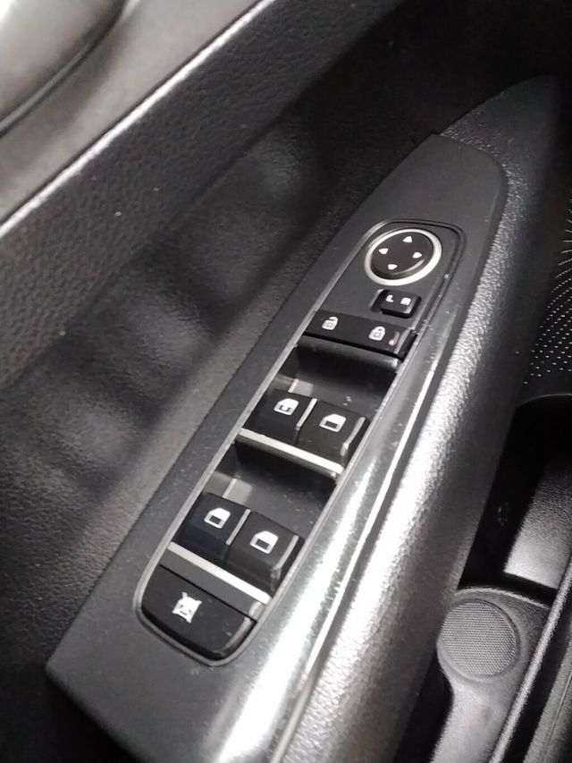 2019 Kia Forte LXS IVT - 22951295 - 21