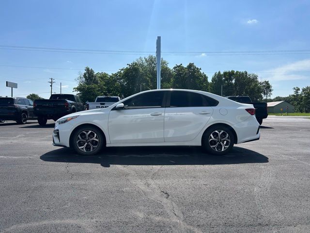 2019 Kia Forte LXS IVT - 23034403 - 4
