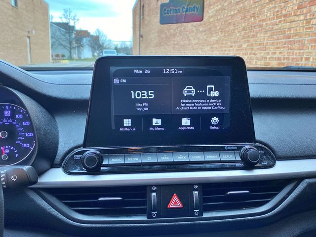 2019 Kia Forte LXS IVT - 23004184 - 9