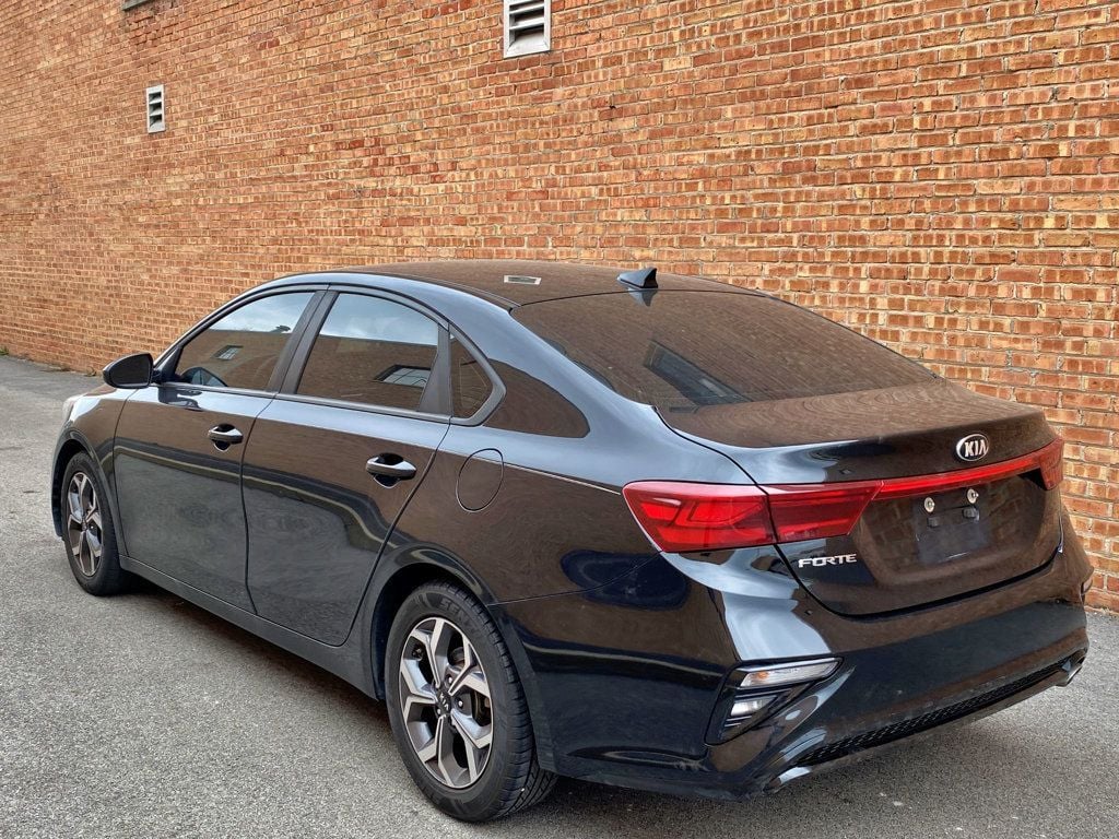 2019 Kia Forte LXS IVT - 23004184 - 1