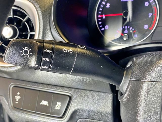 2019 Kia Forte LXS IVT - 23004184 - 23