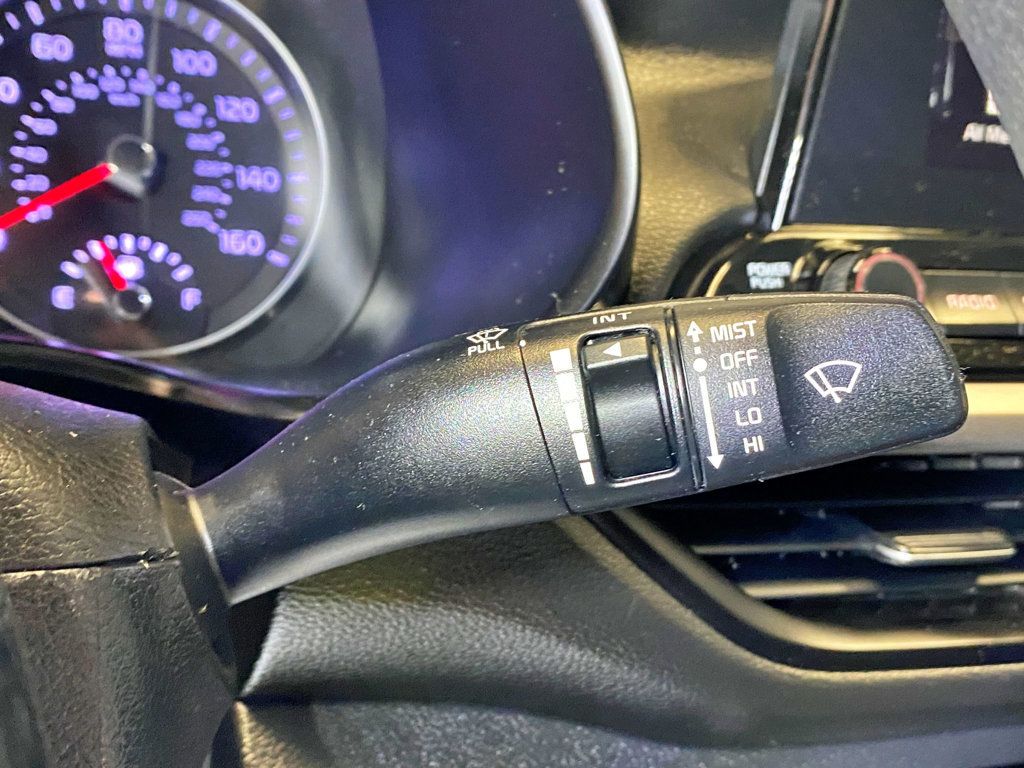 2019 Kia Forte LXS IVT - 23004184 - 24