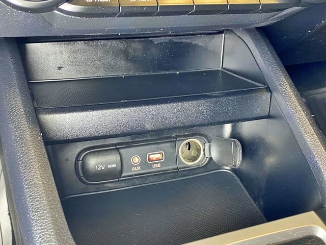 2019 Kia Forte LXS IVT - 23004184 - 30