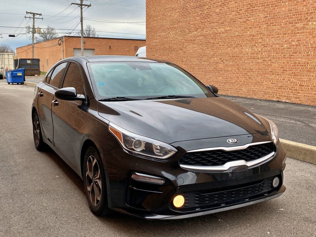 2019 Kia Forte LXS IVT - 23004184 - 3
