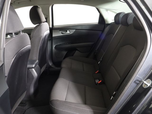 2019 Kia Forte LXS IVT - 22956433 - 28