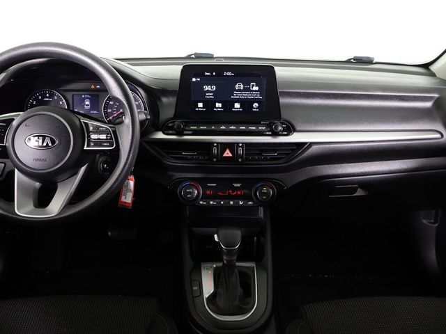 2019 Kia Forte LXS IVT - 22956433 - 30